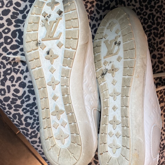 Authentic Louis Vuitton women’s leather sneakers - Picture 6 of 6